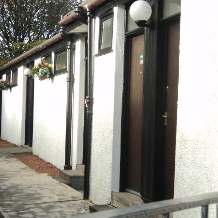 West Park Hotel Chalets Clydebank Exterior foto